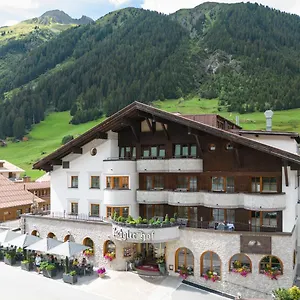 Alpenhotel Ischglerhof Hotel