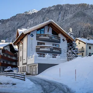 3* Hotel Garni Subretta