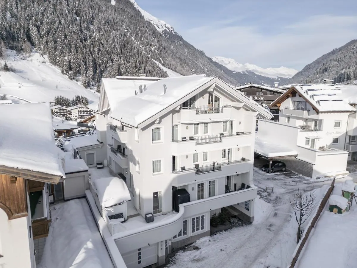 Petit Madlein Bed & Breakfast Ischgl